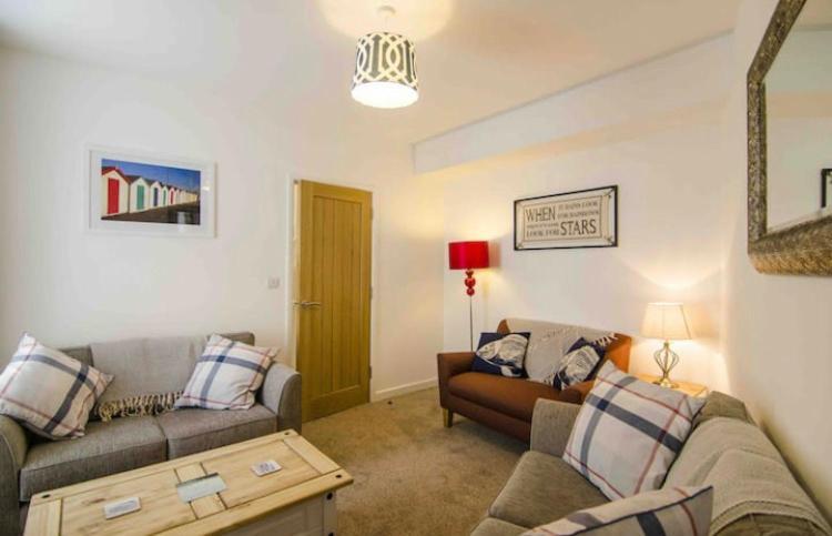The Bonting Beautiful Three Bed Townhouse Near Harbour And Beach Torquay Exterior foto