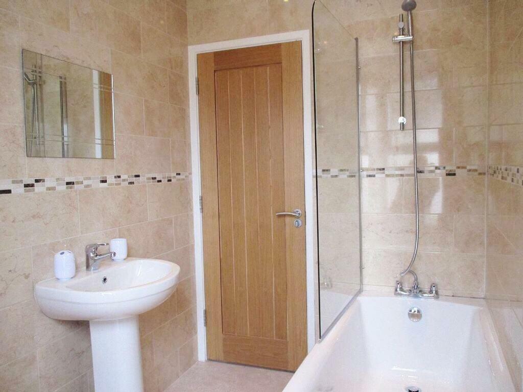 The Bonting Beautiful Three Bed Townhouse Near Harbour And Beach Torquay Exterior foto